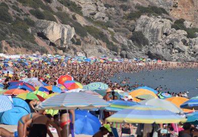 Previsioni turismo estate 2026 hotel Italia occupazione tariffe destinazioni